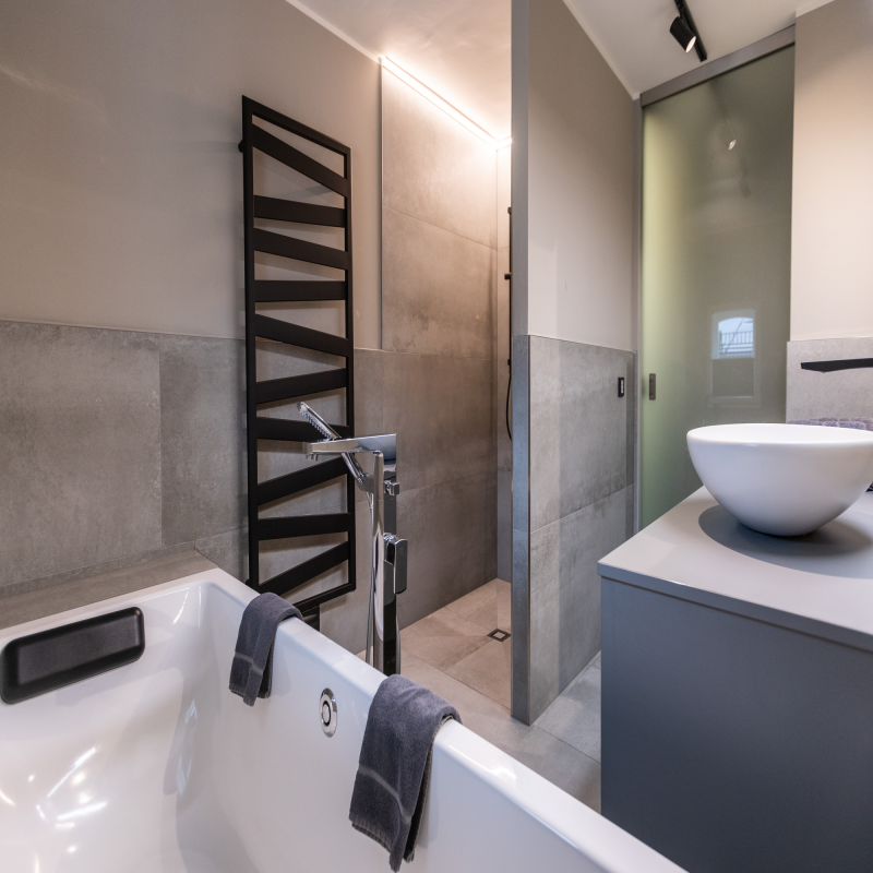 Badezimmer-Superior Plus.png-12.05.png